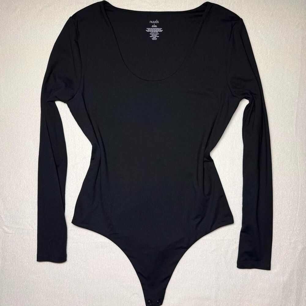 nuuds buttery soft black nylon & spandex long-sleeve crewneck bodysuit size larg
